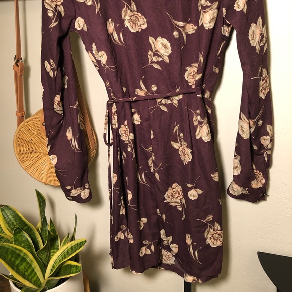 Xhilaration - Wrap Around Floral Print Dress NWT - Picture 2 of 3